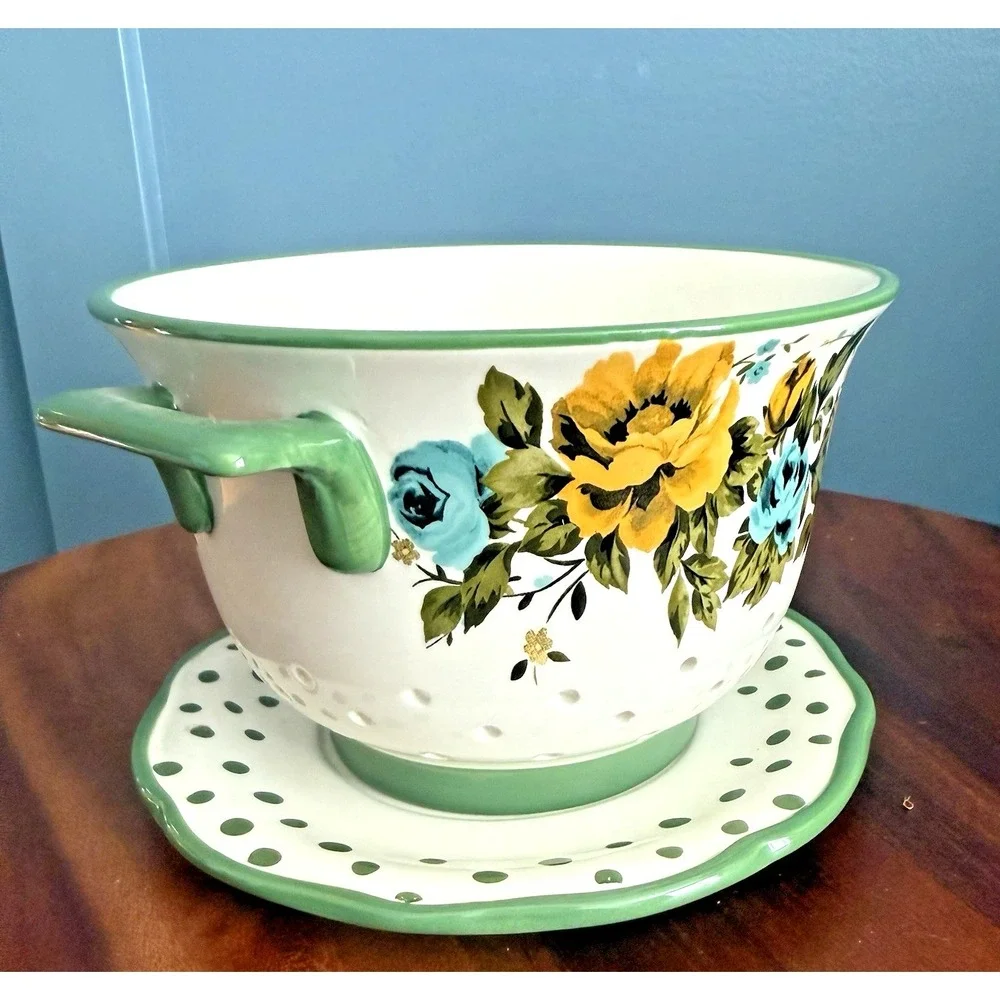 Pioneer Woman Rose Shadow Green Ceramic Berry Colander Strainer with Drip Plate